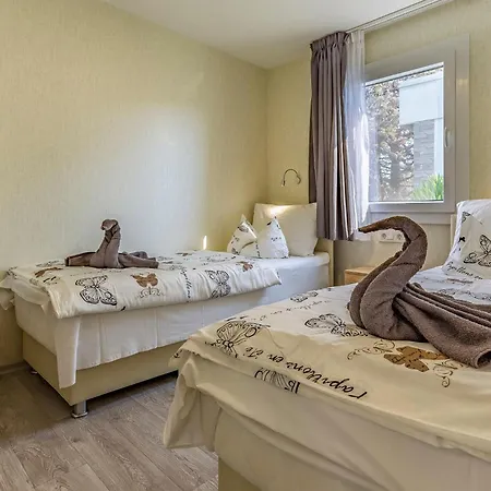 Mobile Luxury Premium-1 By Interhome * פולה