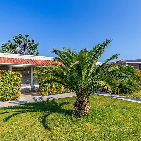 Сasa de vacaciones Luxury Premium-1 By Interhome